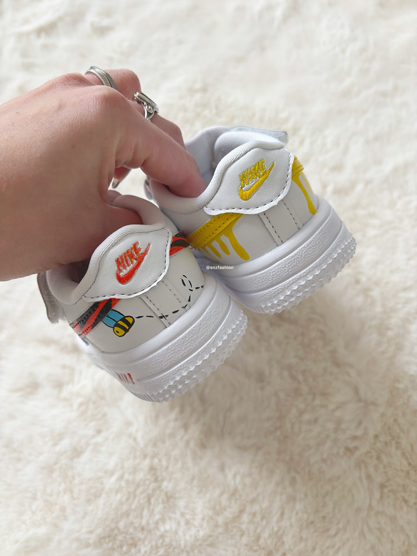 P00H BEAR x TIGGER NIKE AIR FORCE 1 EASY ON BABY/KIDS