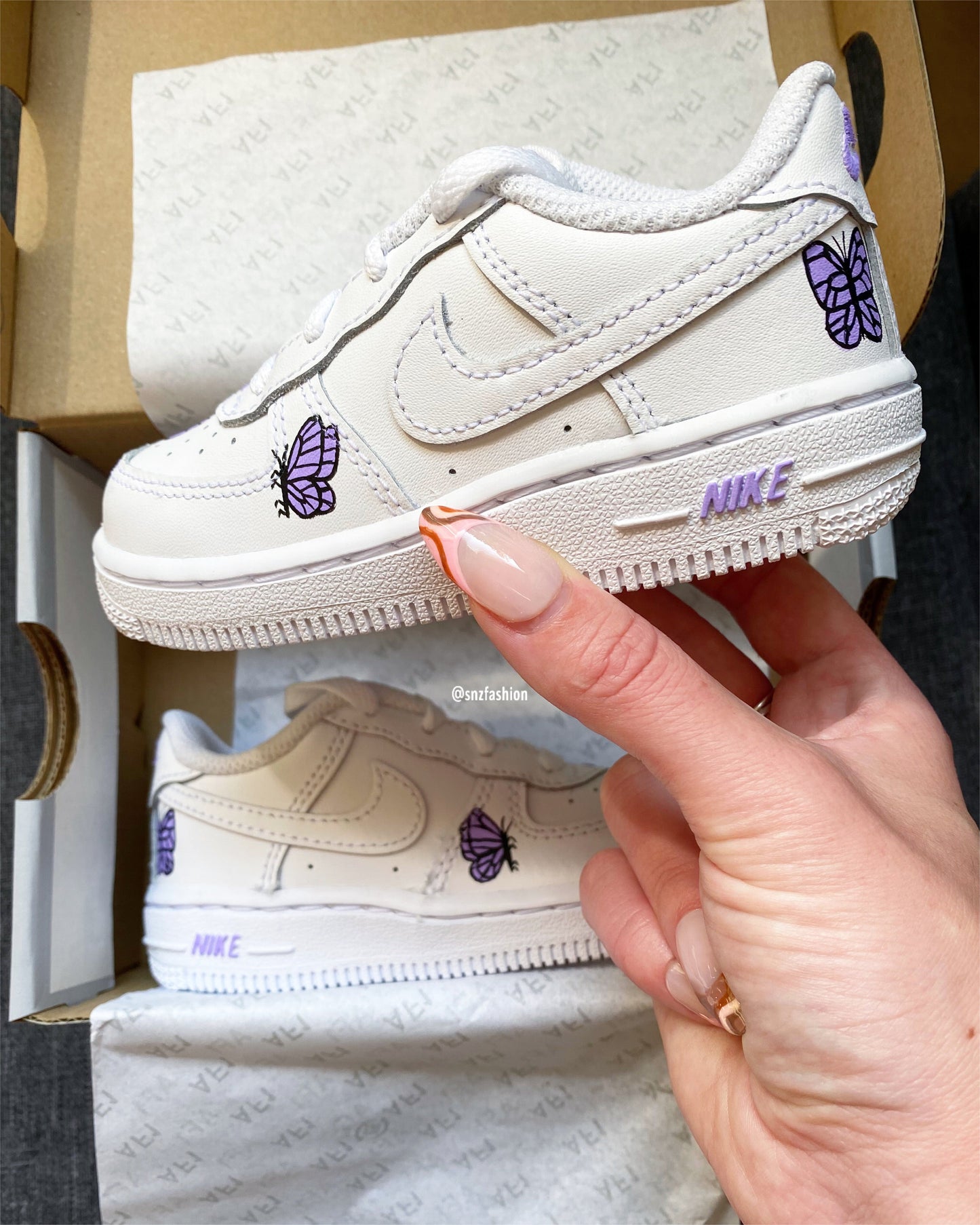 BUTTERFLIES BABY/KIDS NIKE AIR FORCE 1(more colours)