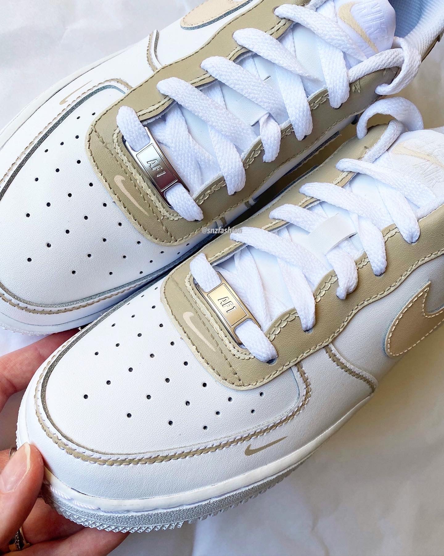 FALL VIBES DESIGN NIKE AIR FORCE 1'S