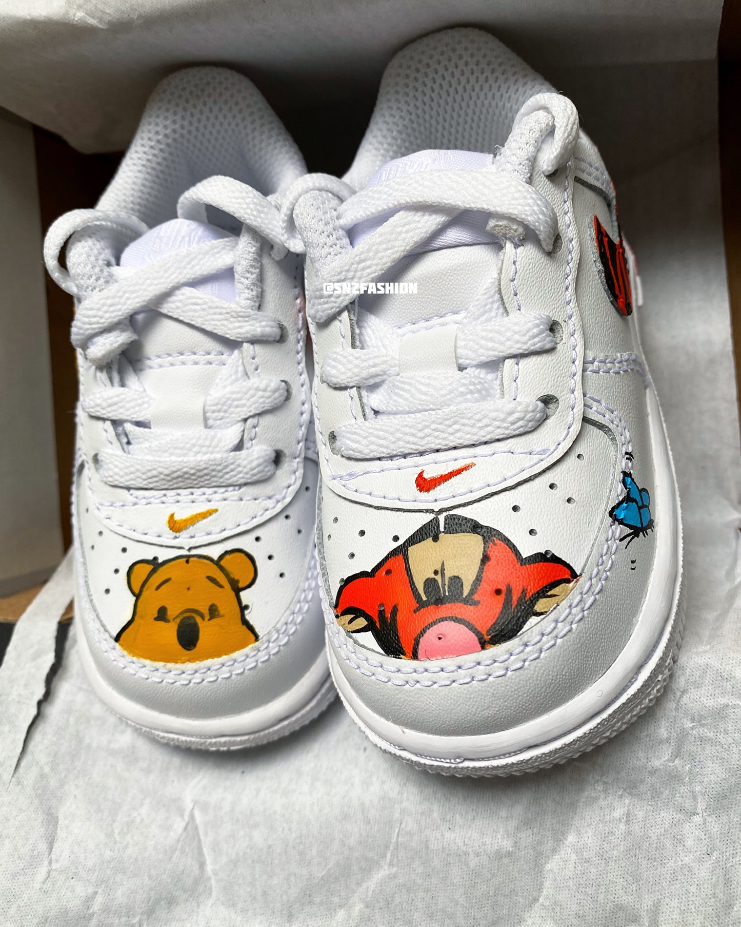 P00H BEAR x TIGGER NIKE AIR FORCE 1 EASY ON BABY/KIDS