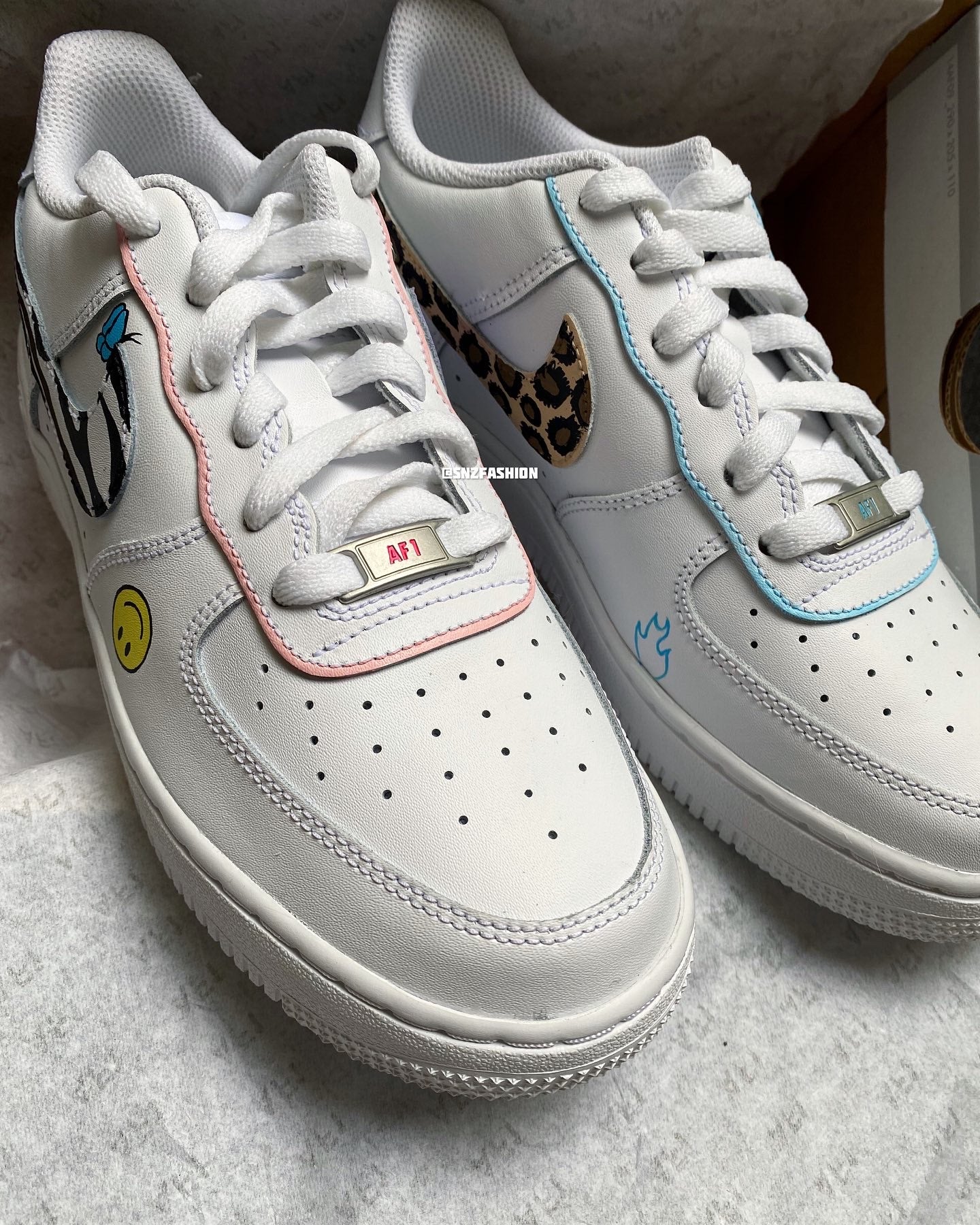 CUSTOM 4DESIGNS NIKE AIR FORCE 1'S