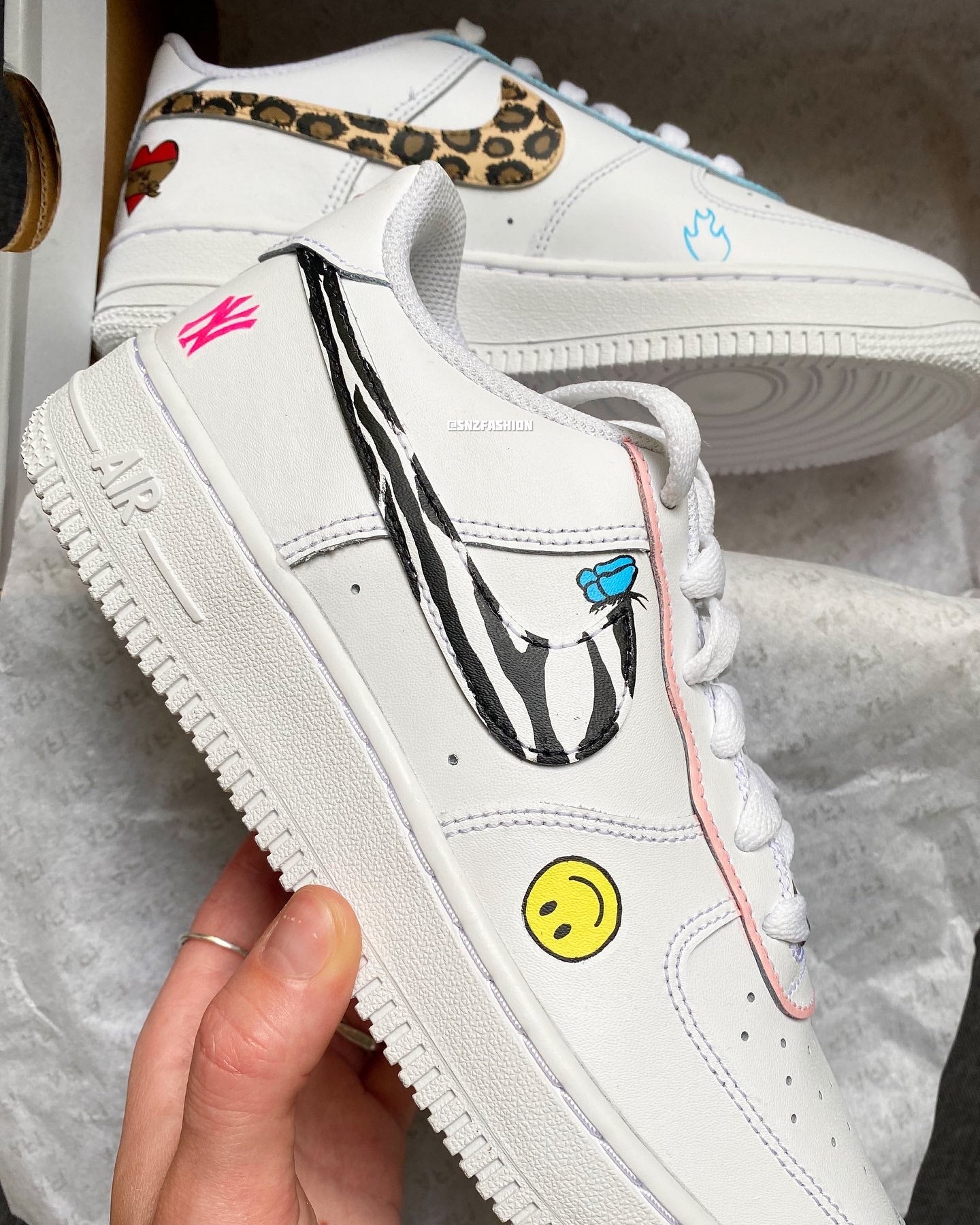 CUSTOM 4DESIGNS NIKE AIR FORCE 1'S