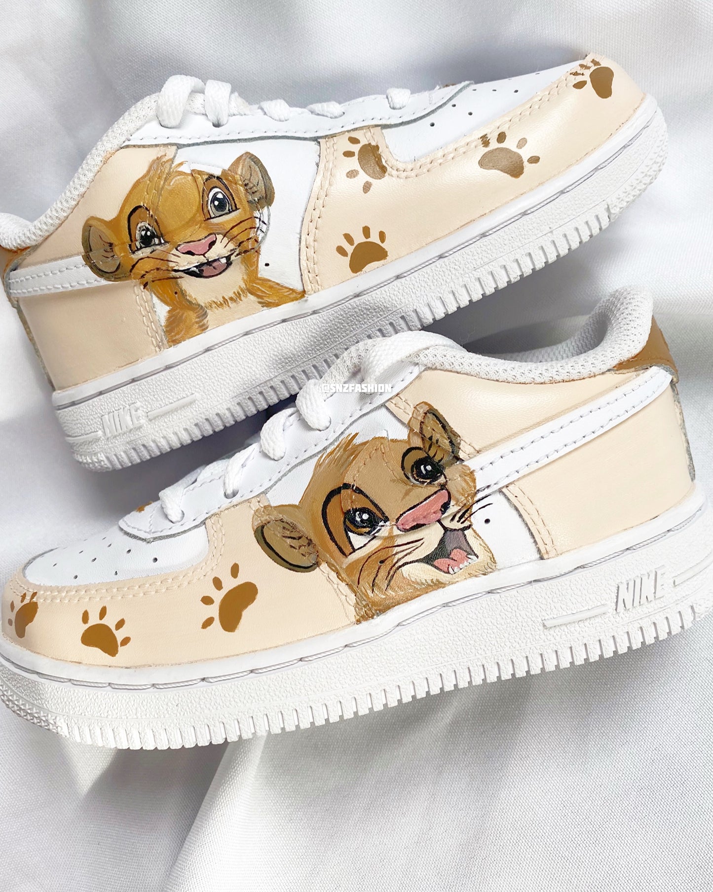 SIMBA LION KING BABY/KIDS NIKE AIR FORCE 1