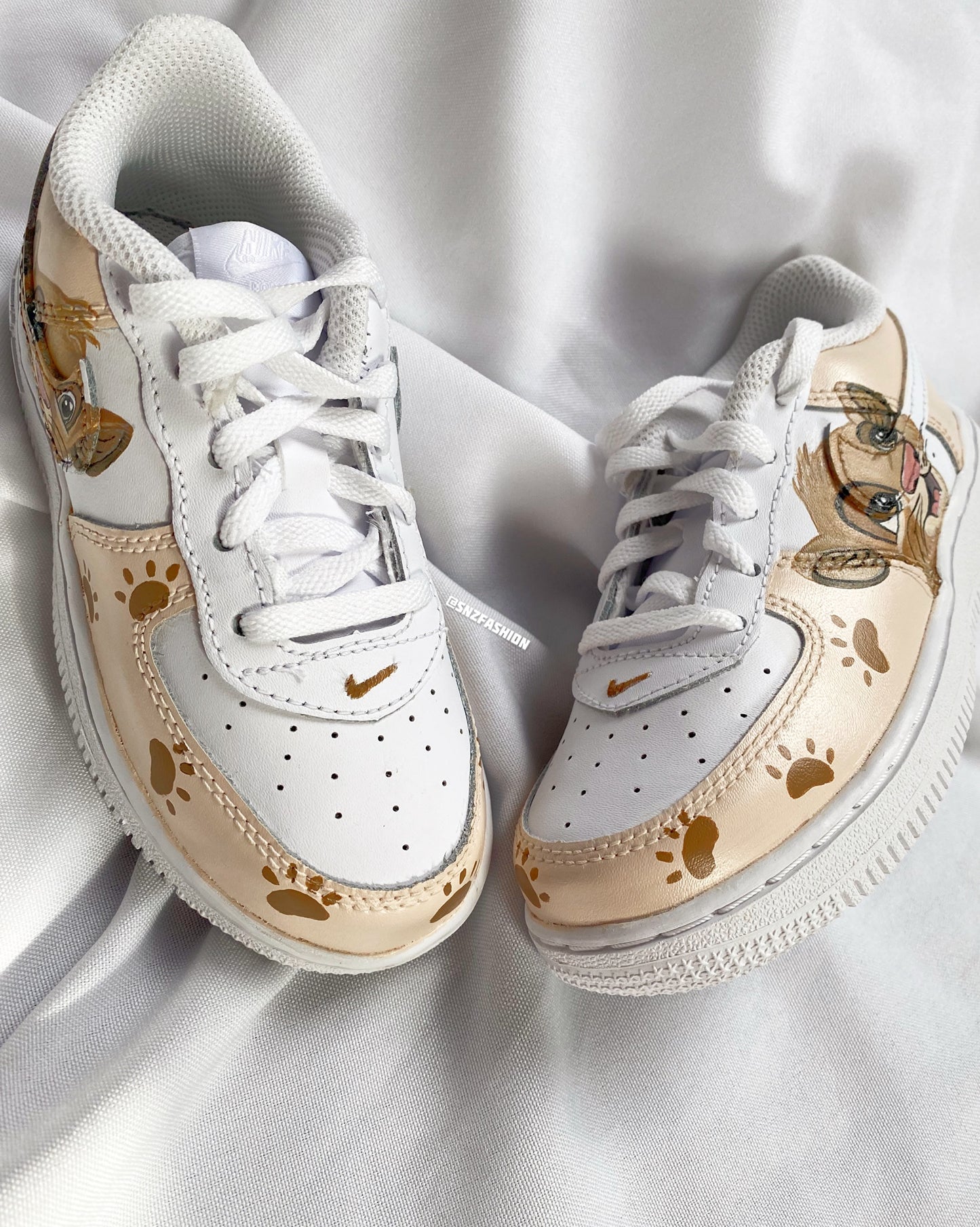 SIMBA LION KING BABY/KIDS NIKE AIR FORCE 1