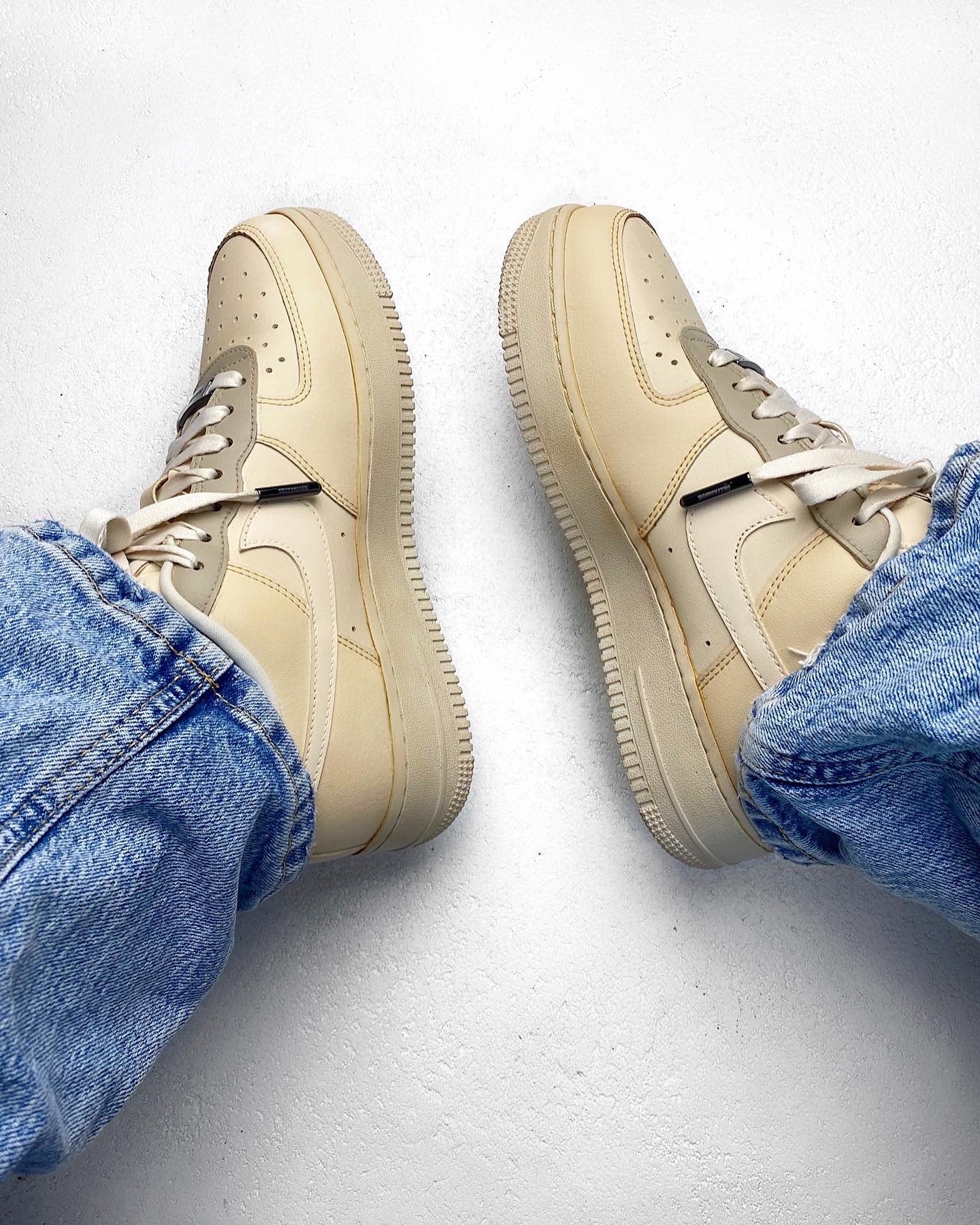 LATTE COFFEE DIP NIKE AIR FORCE 1