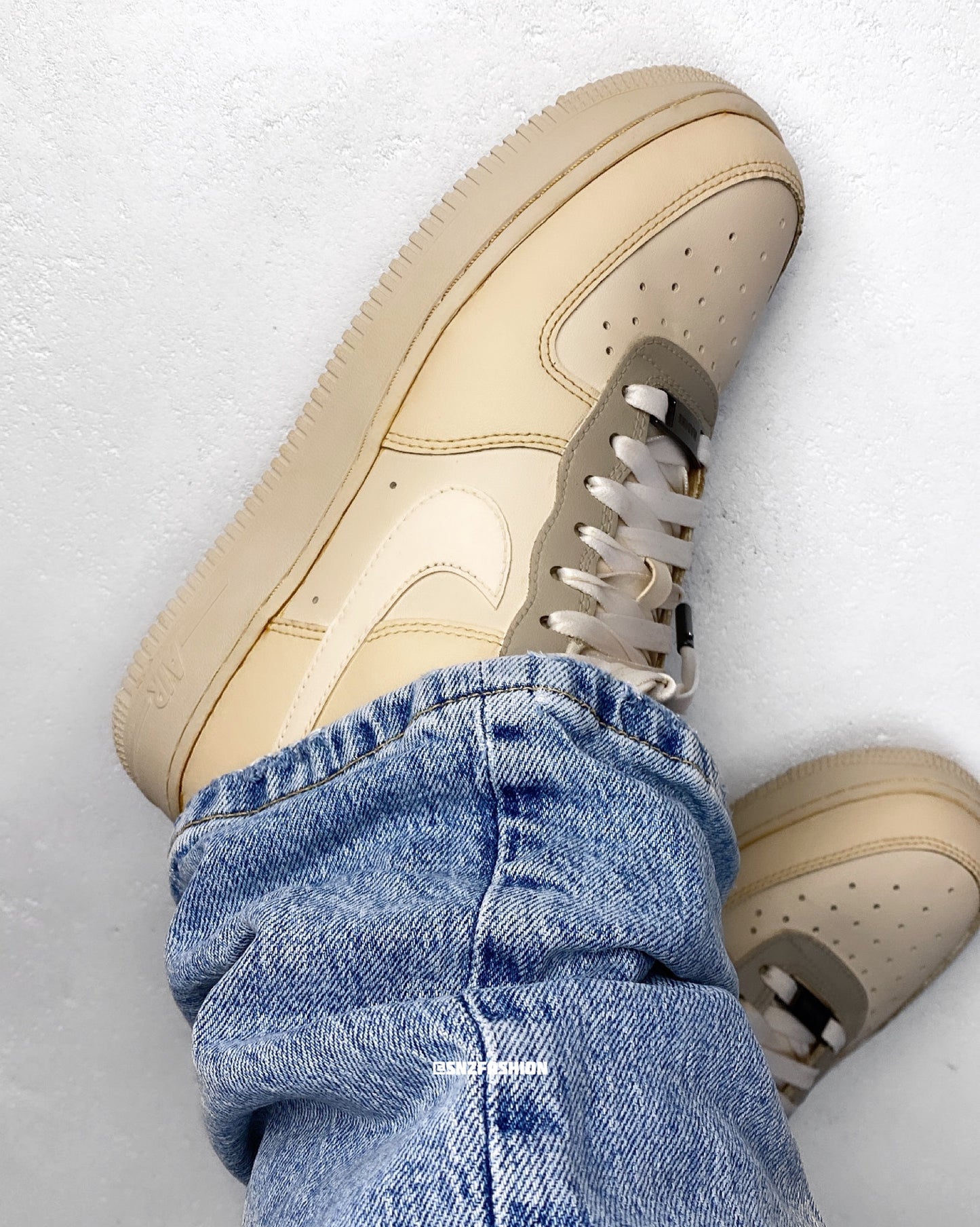 LATTE COFFEE DIP NIKE AIR FORCE 1