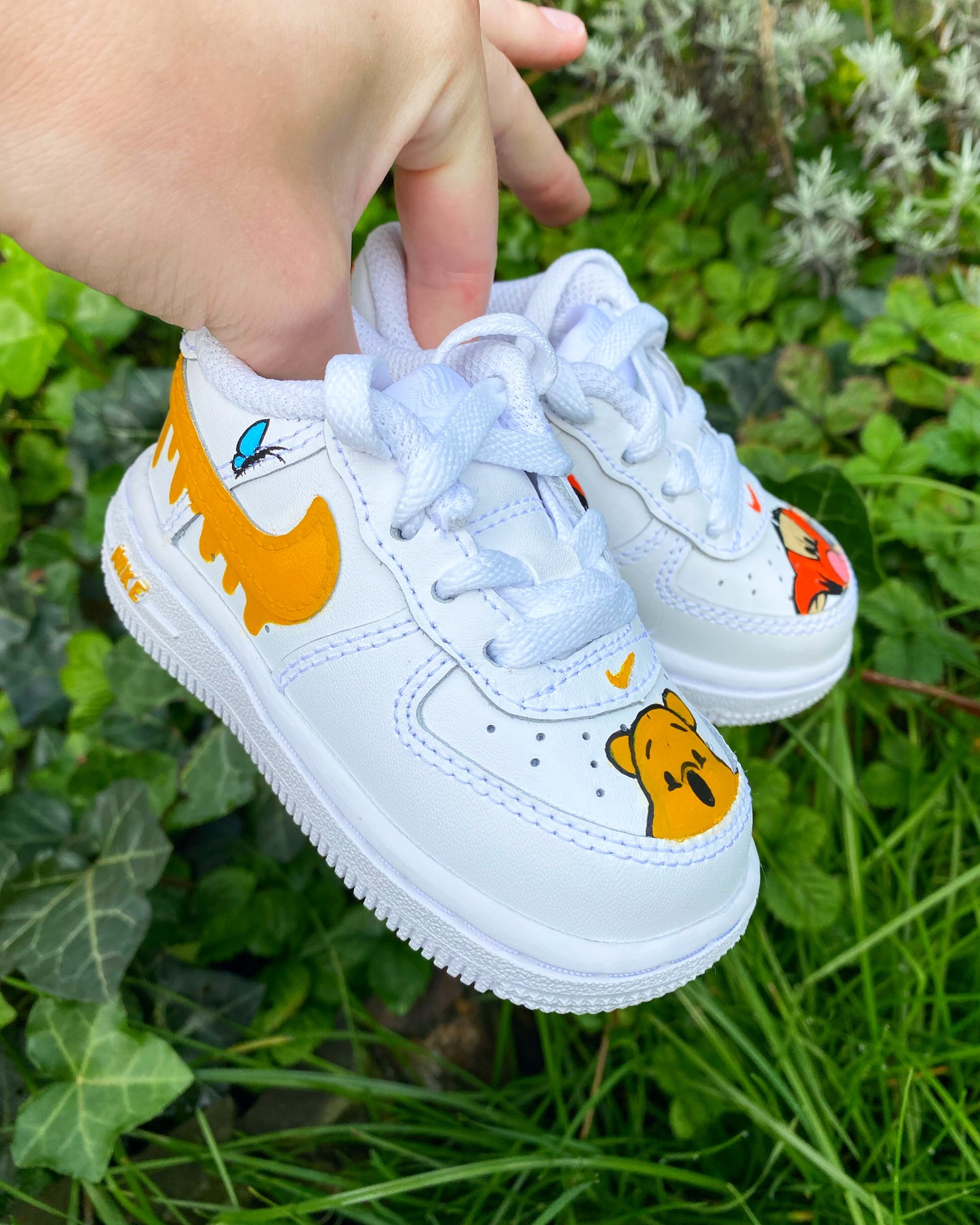 P00H BEAR x TIGGER NIKE AIR FORCE 1 BABY/KIDS