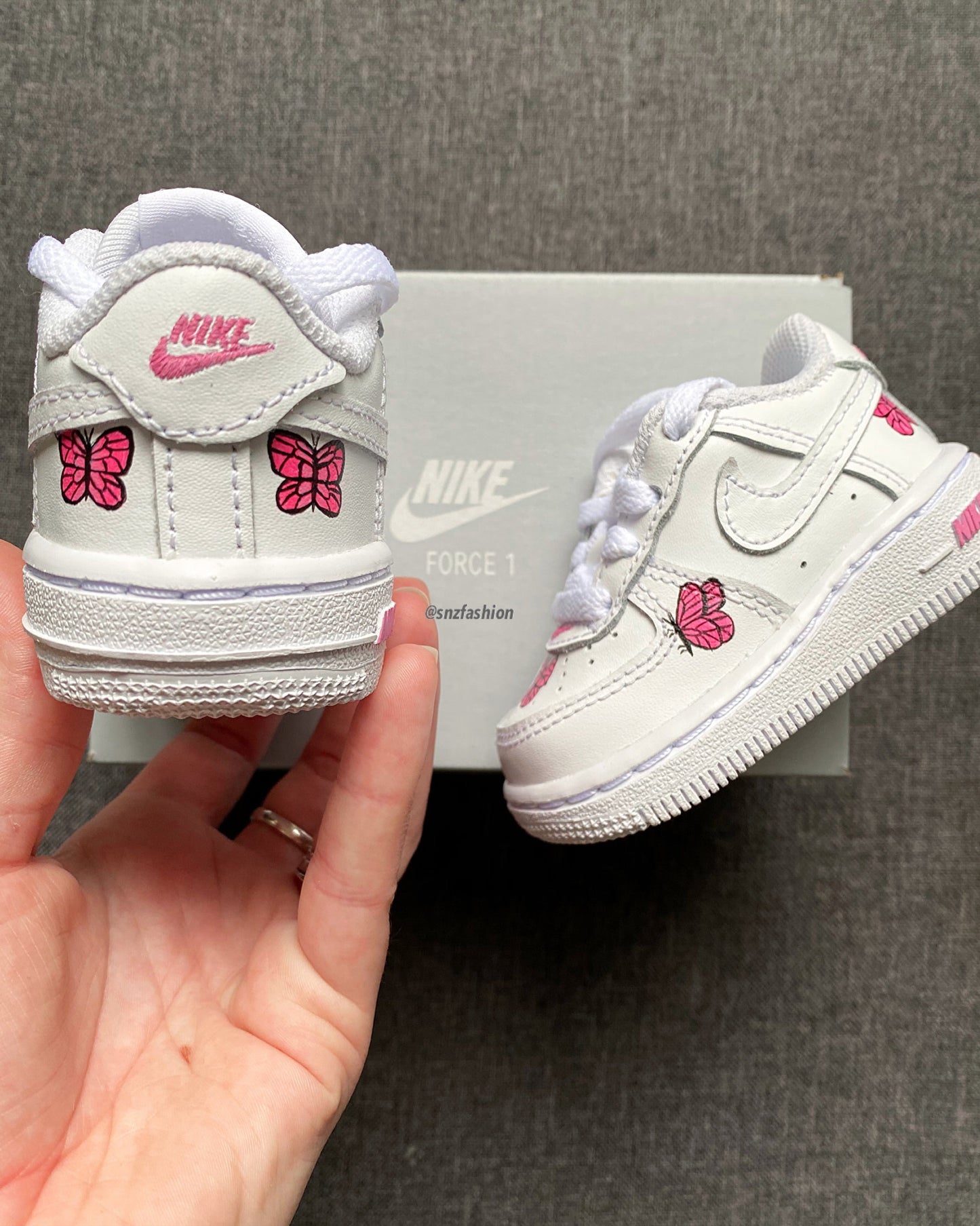 BUTTERFLIES BABY/KIDS NIKE AIR FORCE 1(more colours)